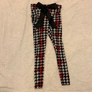 Cute Booty Houndstooth Pants